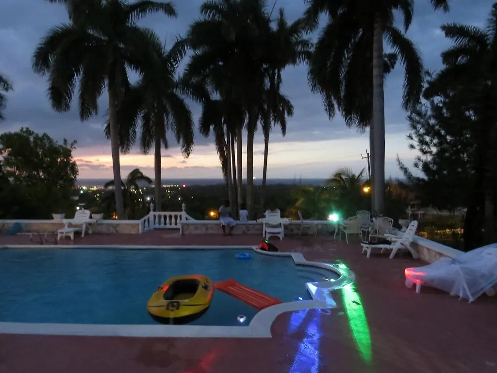 مبيت وإفطار مونتيغو باي The Retreat @ A Piece Of Paradise فندق مبيت وإفطار