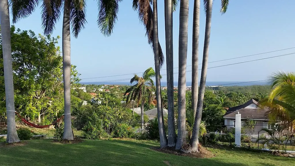 فندق مبيت وإفطار مبيت وإفطار مونتيغو باي The Retreat @ A Piece Of Paradise